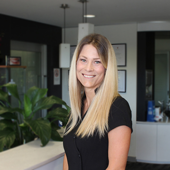Dental Centre - Kenmore - Dr Foster